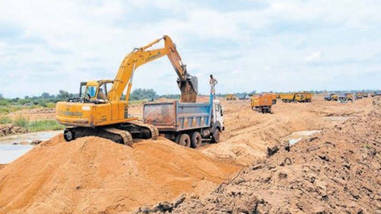 छत्तीसगढ़ खनिज नियम 2009 में संशोधन, भण्डारण अनुज्ञप्तिधारियों पर प्रभावी नियंत्रण हो सकेगा।