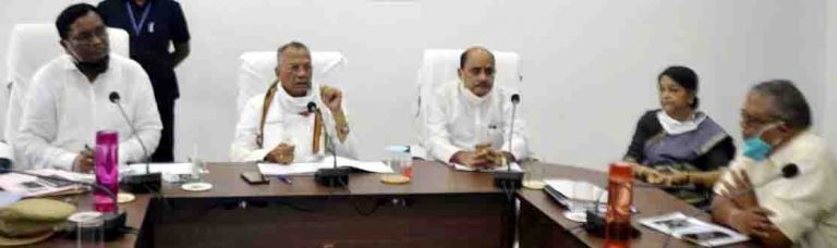 निर्माण कार्यों को समय-सीमा में गुणवत्ता के साथ करें पूर्ण:लोक निर्माण मंत्री ताम्रध्वज साहू