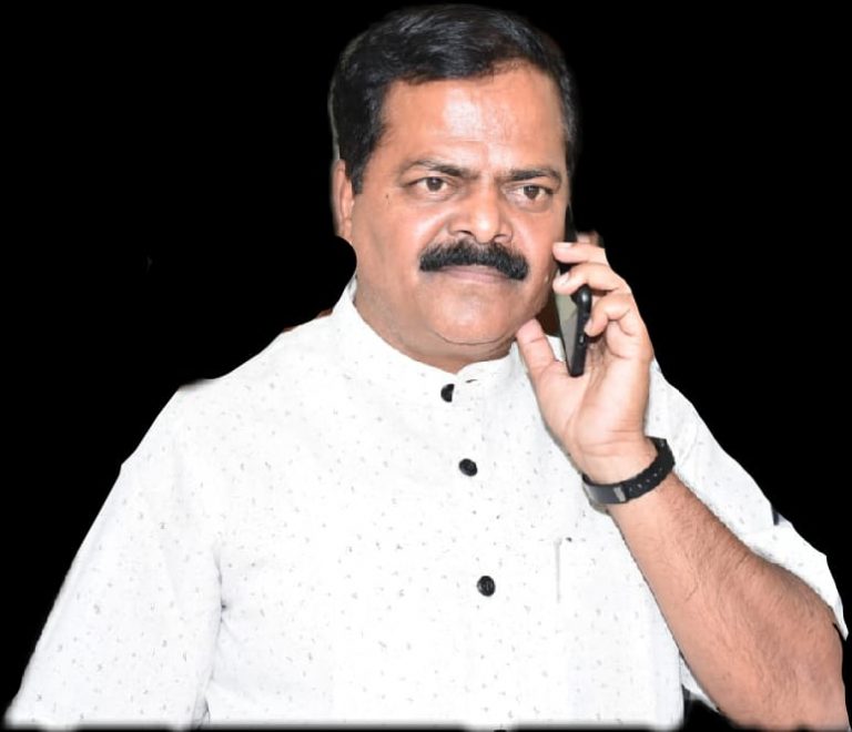 संघ प्रमुख, कांग्रेस के तीन सवालों का जवाब दें- आरपी सिंह