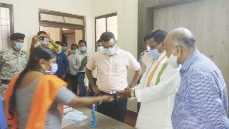 छत्तीसगढ़ जनजाति सलाहकार परिषद की बैठक में शामिल हुए उद्योग मंत्री कवासी लखमा