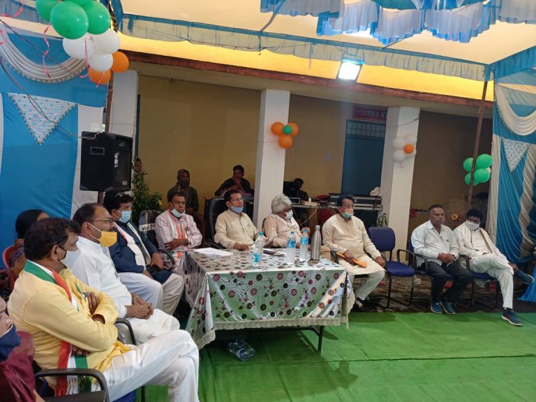 मरवाही विधानसभा चुनाव को लेकर कार्यकर्ताओं ने कमर कसी – मोहन मरकाम