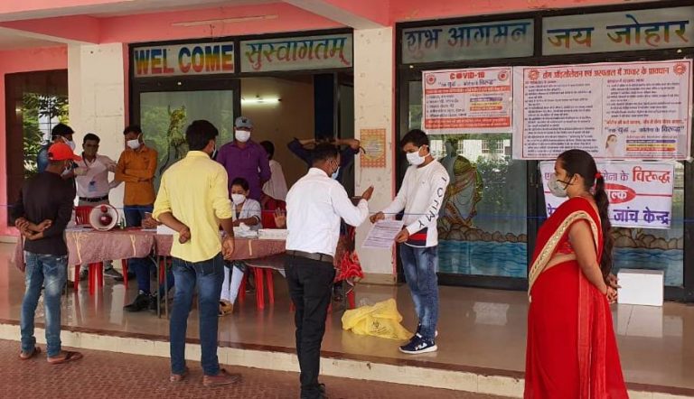 कोरोना जांच और इलाज और रोकथाम के लिए सामाजिक संगठन कर हैं प्रशासन का सहयोग