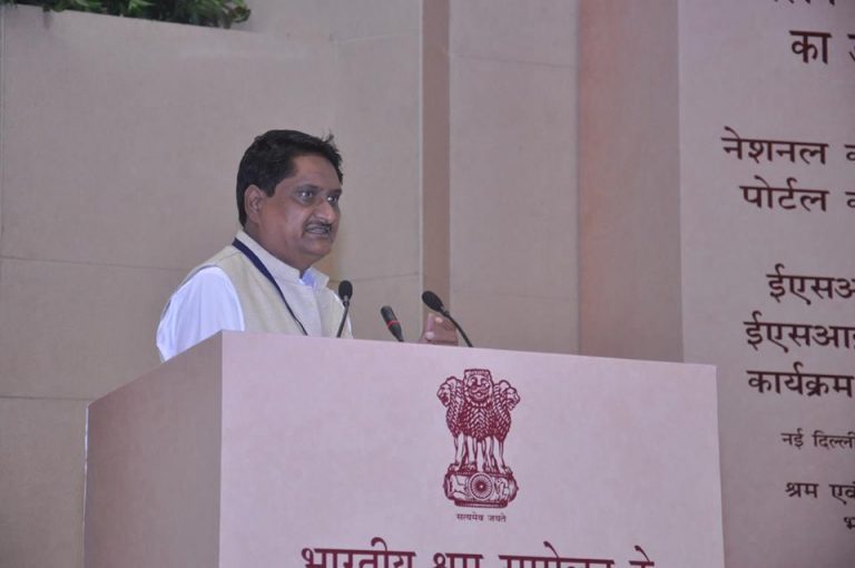 एन.एफ.आई.टी.यू के राष्ट्रीय अध्यक्ष डॉ. दीपक जायसवाल श्री बालाजी हॉस्पिटल, रायपुर से स्वस्थ होकर लौटे