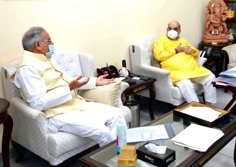 छत्तीसगढ़ के मुख्यमंत्री भूपेश बघेल ने केंद्रीय गृहमंत्री अमित शाह से की मुलाकात