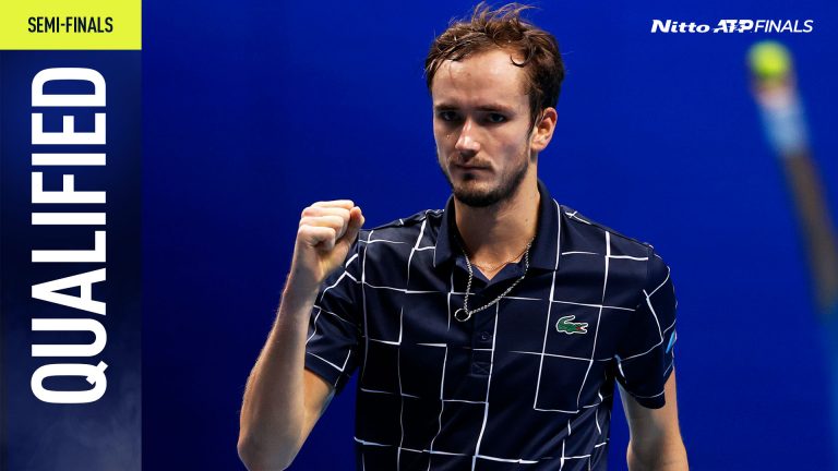 वर्ल्ड नंबर-1 नोवाक जोकोविच को हराकर सेमीफाइनल में पहुंचे डेनिल मेदवेदेव