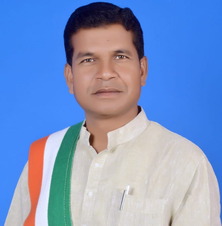 प्रदेश कांग्रेस अध्यक्ष मोहन मरकाम ने मरवाही उपचुनाव में जीत के लिए मरवाही की जनता का किया आभार