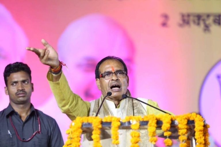 किसानों का धान का एक-एक दाना सरकार खरीदेगी, मंडियां बंद नहीं होंगी,  दूसरे राज्यों से कोई घुसा तो भेजूंगा जेल : शिवराज सिंह चौहान