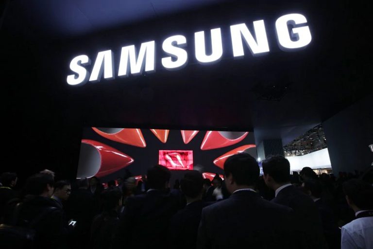 सैमसंग ने दिया चीन को झटका, भारत में 4,825 करोड़ रुपये निवेश करेगी सैमसंग, चीन से भारत में शिफ्ट करेगी मोबाइल डिस्प्ले प्रोडक्शन यूनिट