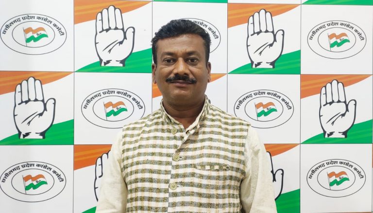 किसानों की मन की बात सुने मोदी सरकारः धनंजय सिंह ठाकुर