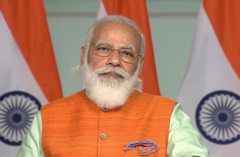 कोरोना टीकाकरण के दूसरे चरण में PM मोदी और मुख्यमंत्रियों को लगेगा टीका