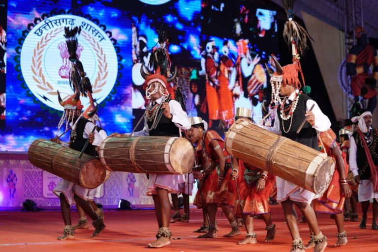 सुर और ताल का होगा संगम, आदिवासी नृत्य से मन जाएगा रम