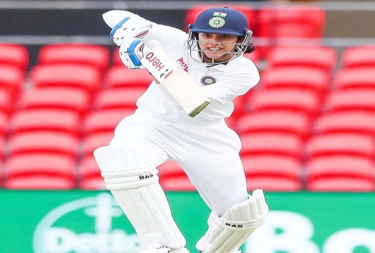 स्मृति मंधाना ने शतक जड़ रचा इतिहास, यह उपलब्धि हासिल करने वाली भारत की पहली महिला क्रिकेटर