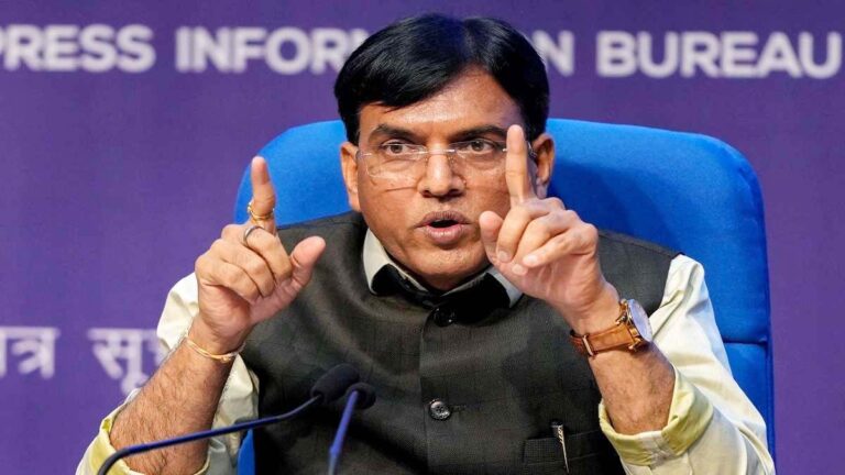 टीकाकरण से लेकर कोरोना पर बनेगी रणनीति, राज्य के स्वास्थ्य मंत्रियों संग मंथन करेंगे मनसुख मंडाविया