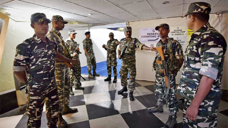 ओमिक्रॉन के बीच चुनाव कराने का सुझाव: छत्तीसगढ़ के स्वास्थ्य मंत्री सिंहदेव बोले- चुनाव आयोग तय समय से पहले कराए चुनाव, नहीं तो होगा नुकसान