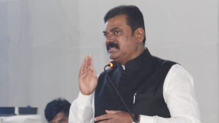 ‘आलू-प्याज का दाम कम करने को PM नहीं बने मोदी, PoK बन सकता है भारत का हिस्सा’ : केंद्रीय मंत्री