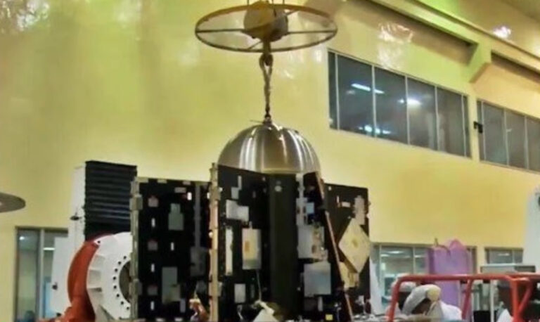 चंद्रयान-3: इसरो ने पहली बार दिखाई ‘मिशन मून’ की झलक, अगस्त में भारतीय उम्मीदों को चांद पर ले जाने की तैयारी