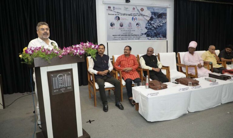 अखंड, सशक्त भारत बनाने में युवाओं की होगी महत्वपूर्ण भूमिका : प्रो. रजनीश कुमार शुक्ल