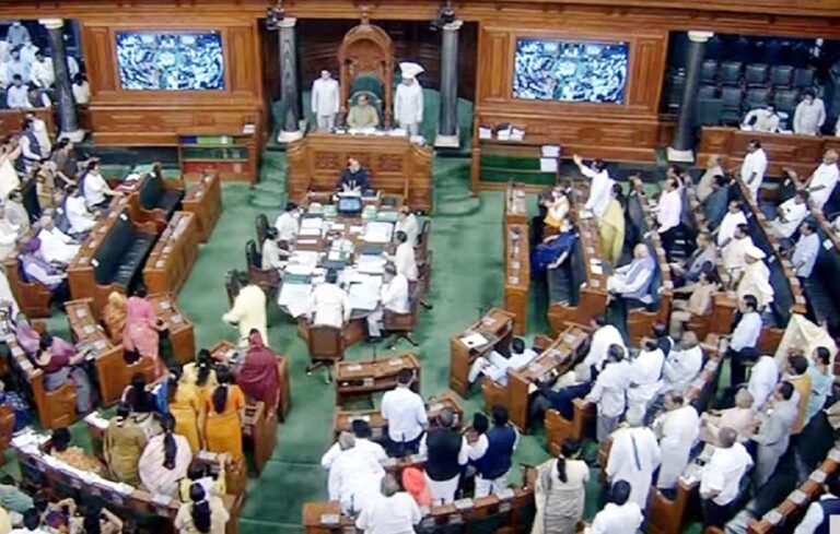 हेराल्ड हाउस पर ईडी की कार्रवाई के खिलाफ संसद में कांग्रेस का हंगामा, लोकसभा और राज्यसभा की कार्यवाही स्थगित