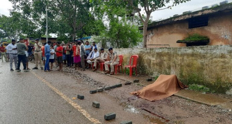 पामगढ़ में मिली युवक की संदिग्ध परिस्थितियों में लाश, रात में सही-सलामत घूमते देखा गया था शख्स, सुबह खून से लथपथ मिली लाश