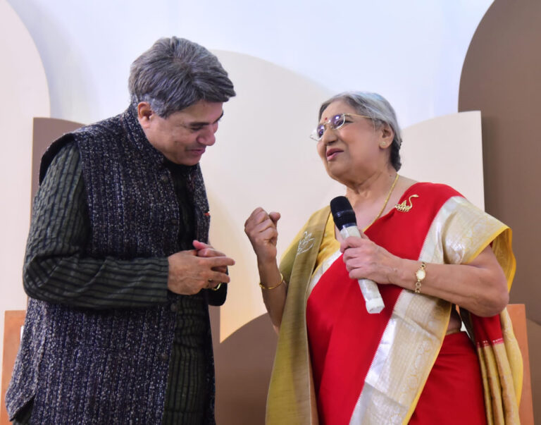 योग संस्थान के निदेशक डॉ हंसाजी योगेंद्र के जन्मदिन समारोह का आयोजन