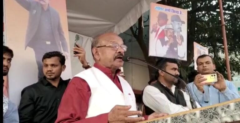 सेमीफाइनल में गोंगपा दूसरे नंबर पर रही लेकिन बैकुंठपुर विधानसभा में अल्फाजों की राजनीतिक द्वंद कांग्रेस और भाजपा के बीच।