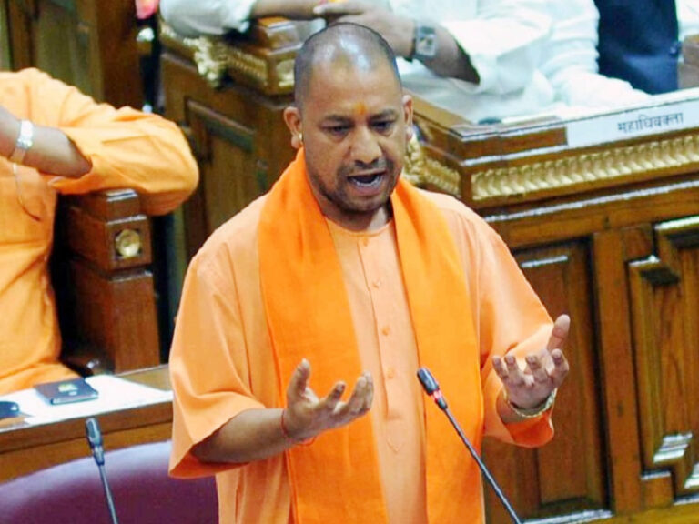 यूपी विधानमंडल सत्र: सपा पर फिर बरसे सीएम योगी, बोले- माफियाओं को इन लोगों ने खड़ा किया