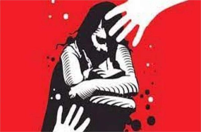 झारखंड से सामने आया मणिपुर जैसा मामला, महिला को निर्वस्त्र कर पेड़ से बांधकर पीटा