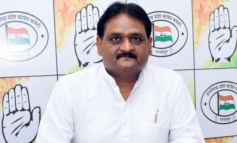 भ्रष्टाचार भाजपा के खून में रमन सरकार के 1 लाख करोड़ के घोटाले पर भाजपा क्यों मौन है?