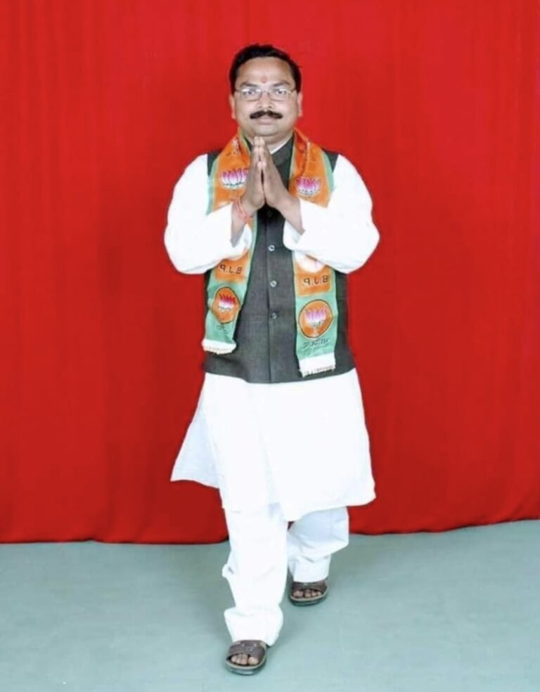 भाजपा ने फूंककर रखा कदम ! :  आडियो टेप से चर्चित हुए मंडल अध्यक्ष को हटाकर दिया संकेत ! विधानसभा दावेदारों में बनेगा नया समीकरण ?