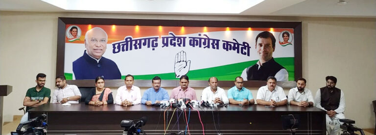 भीड़ नहीं जुटी इसलिये शाह परिवर्तन यात्रा शुरू करने नहीं आये