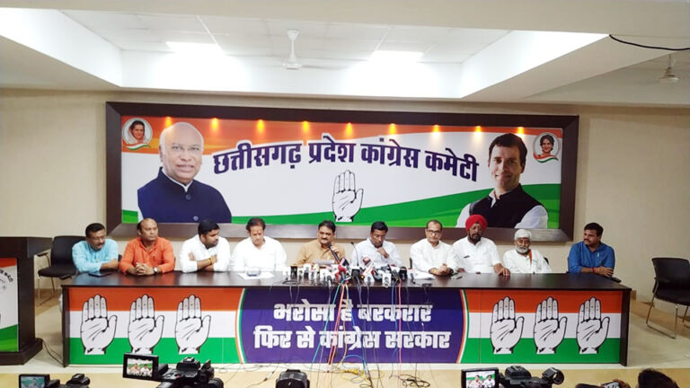 भाजपा ने 15 साल पट्टा नहीं दिया, कांग्रेस ने लोगों को घर और छत दिया