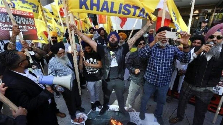 कनाडा में भारत के राजनेताओं के खालिस्तानियों द्वारा पुतला जलाने पर भड़की भाजपा