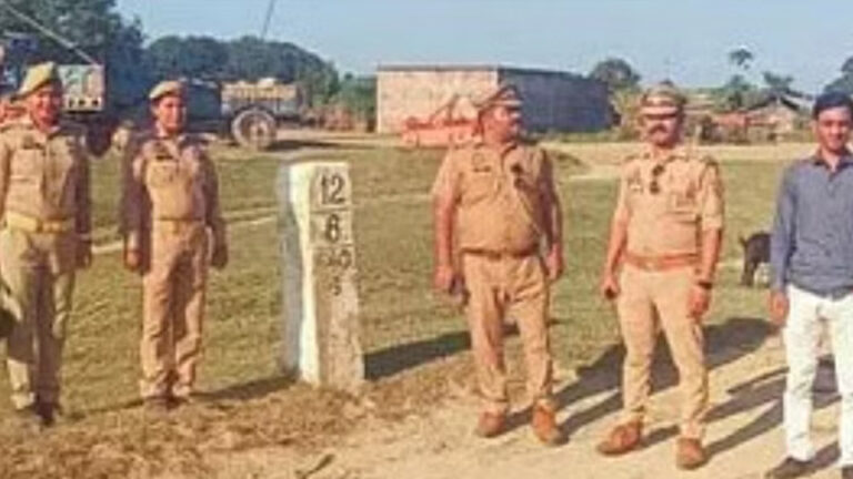 नो मेंस लैंड से दो किलोमीटर की दूरी पर नेपाल लगा रहा मोबाइल टावर, आंतरिक सुरक्षा के लिए बढ़ा खतरा