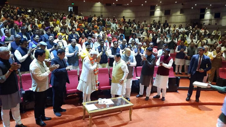 ‘मुझे मोदीजी बुलाकर जनता से दूर न करें..’: भाजपा संसदीय दल की बैठक में पीएम मोदी ने नेताओं से की ये अपील