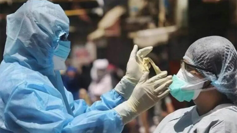 केरल में कोरोना के 300 केस, तीन की मौत; महाराष्ट्र के स्वास्थ्य मंत्री बोले- घबराने की जरूरत नहीं