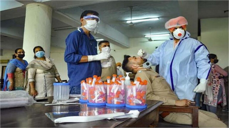 7 महीने बाद देश में टूटा कोरोना संक्रमण मामलों का रिकाॅर्ड, पिछले 24 घंटे में आए इतने नए संक्रमित मरीज
