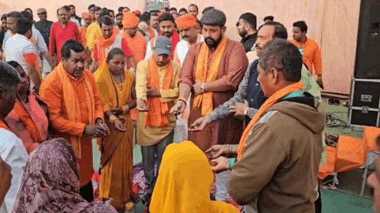 पांच साल बाद घर वापसी: कोरबा में 101 परिवारों ने अपनाया हिंदू धर्म, धर्मसेना का है ये मुख्य उद्देश्य