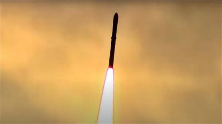 इसरो ने की 2024 की जोरदार शुरुआत, लॉन्च किया XPoSAT, अब होगी ब्लैक होल पर स्टडी