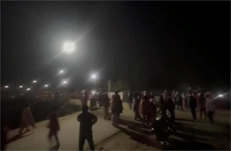 मणिपुर में फिर भड़की हिंसा, 4 लोगों की गोली मारकर हत्या, लगाया गया कर्फ्यू