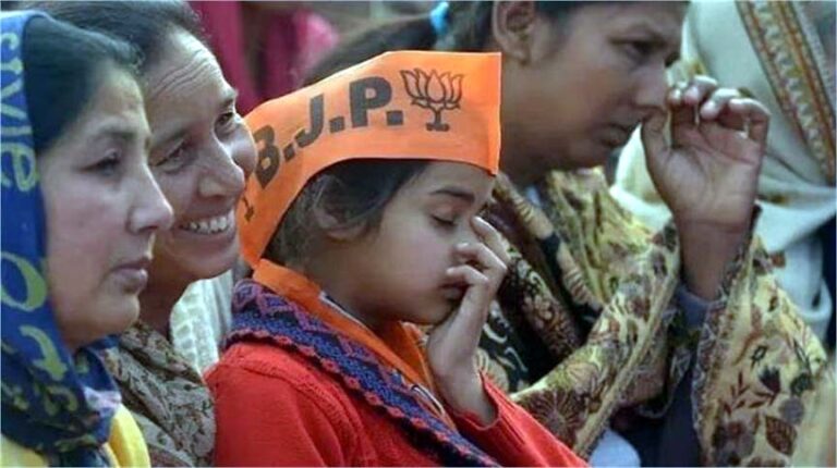 अब नेताओं को चुनाव प्रचार में बच्चों का इस्तेमाल करना पड़ेगा भारी, निर्वाचन आयोग ने जारी किए आदेश