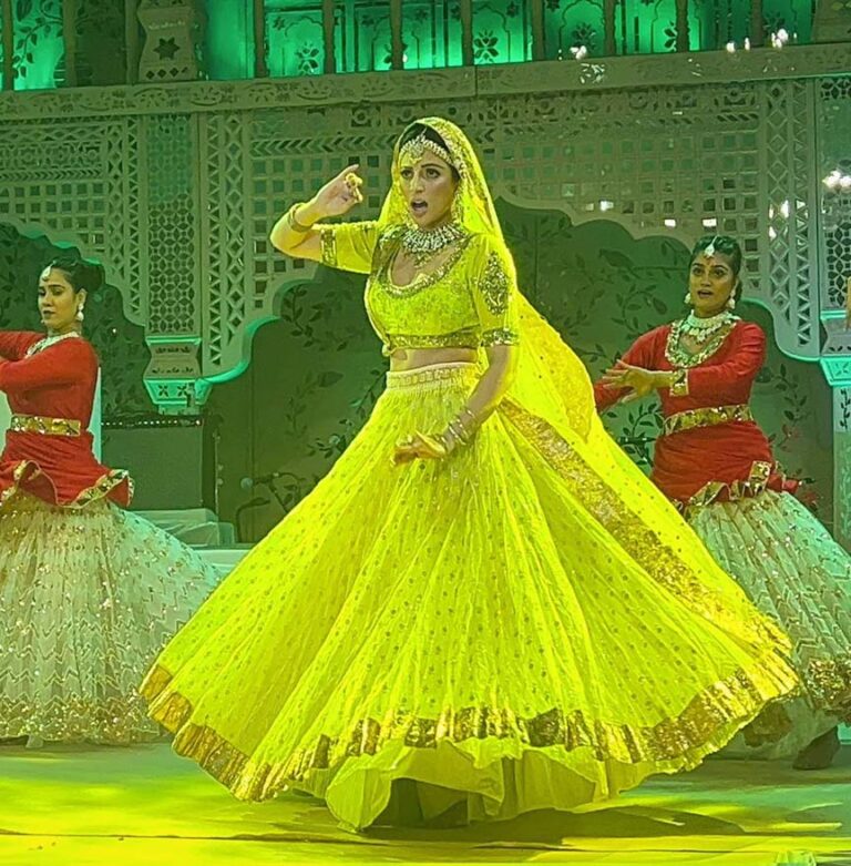 शमा सिकंदर ने पहली बार लगाए शास्त्रीय संगीत पर ठुमके लगाए