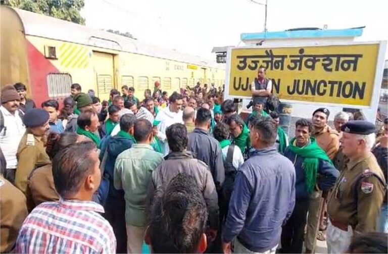 एमपी में भी दिखा किसान आंदोलन का असर, दिल्ली जा रहे 50 से ज्यादा किसानों को पुलिस ने रोका