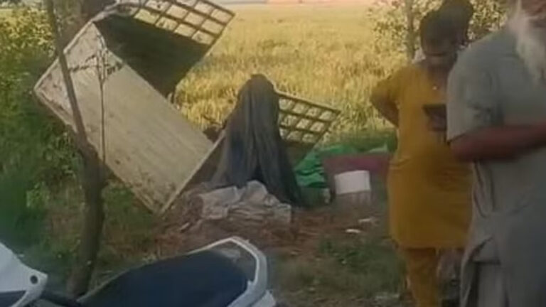 धार्मिक स्थल से लौट रहे पांच श्रद्धालुओं की सड़क हादसे में मौत, तेज रफ्तार ट्राला ने मारी टक्कर