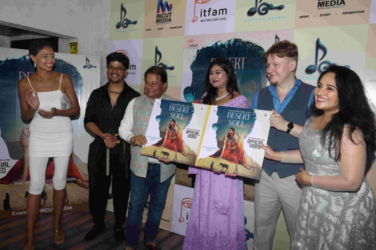 पद्मश्री अनूप जलोटा ने लॉन्च किया इसरत टोनी और प्रतीक गांधी का म्युज़िक वीडियो “डेजर्ट सोल”