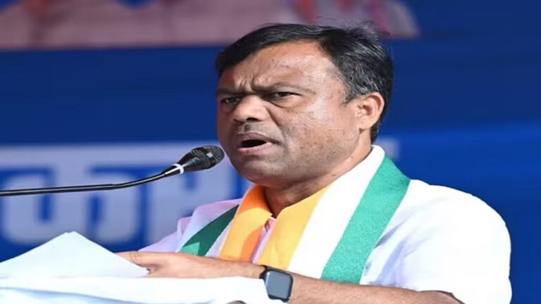 मोदी के छत्तीसगढ़ आगमन पर पीसीसी अध्यक्ष ने उठाया सवाल