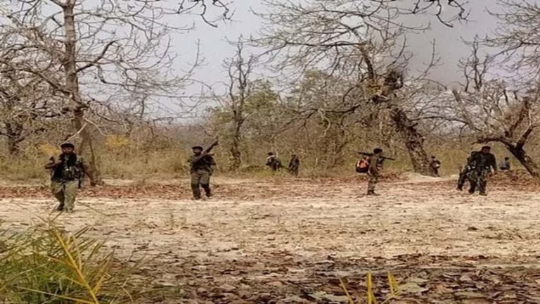 गढ़चिरोली में 130 ड्रोन, 17 हेलिकॉप्टर रखेंगे मतदान पर नजर, चप्पे-चप्पे पर तैनात हैं 15 हजार जवान