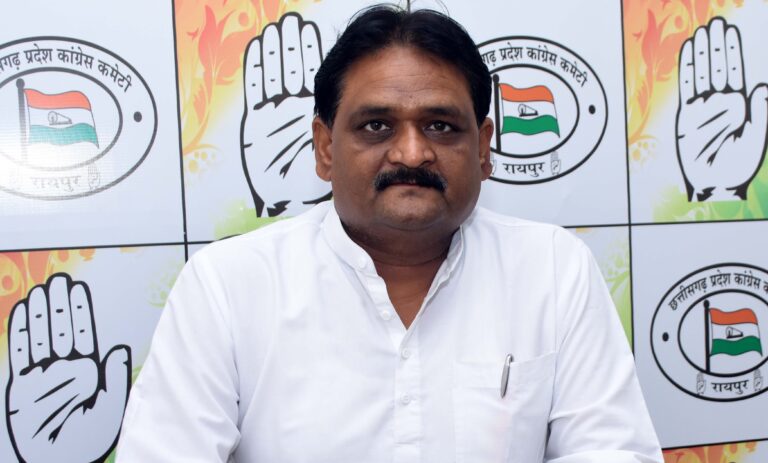 जो अपने दायित्व का निर्वहन नहीं कर पाए वह डिफाल्टर है