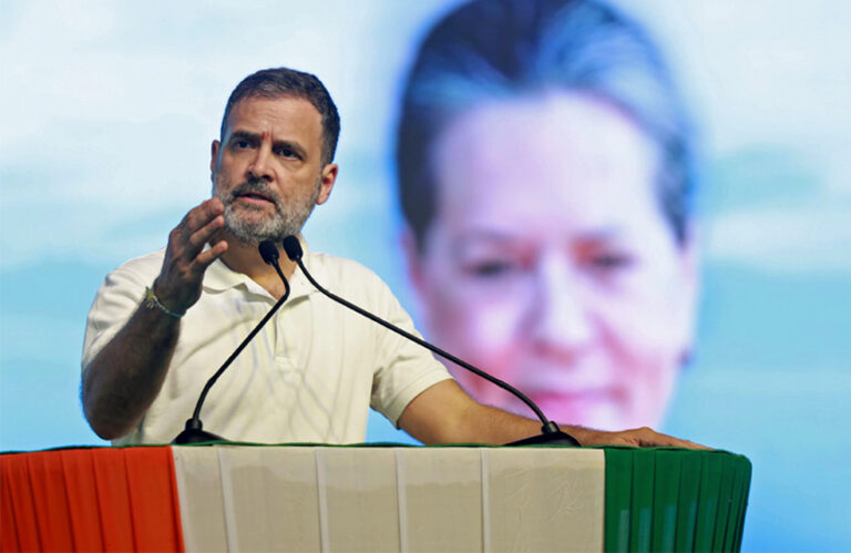 मैं इस लड़ाई में अपना सब कुछ दे रहा हूं, आप भी ऐसा करें: राहुल गांधी ने पार्टी कार्यकर्ताओं से कहा