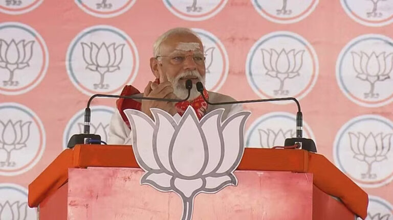 ‘कांग्रेस और इंडी गठबंधन का तीसरा फ्यूज उड़ा’, करीमनगर में विपक्षियों पर बरसे पीएम मोदी