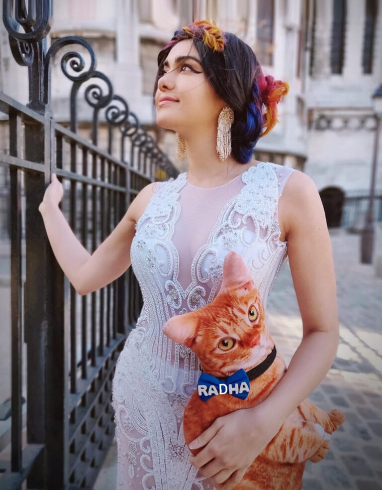 तूफानी गति से वायरल हुआ अदा शर्मा का वीडियो